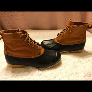 Eddie Bauer duck boots